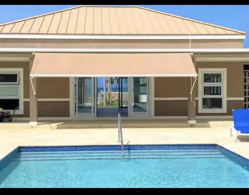 Natty'S Cozy Beach House In Hanover Jamaica 루세아 외부 사진